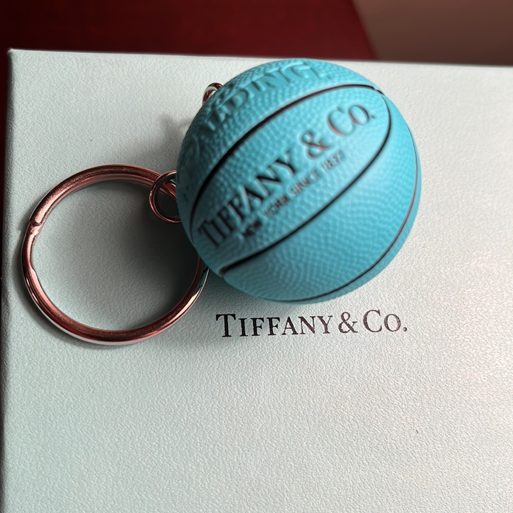 Tiffany & Co Spaulding basketball key chain. New. Never used.